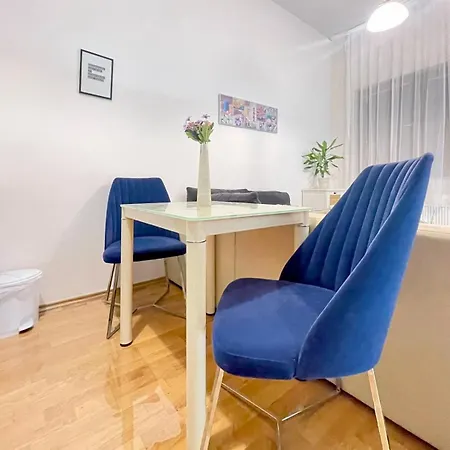 Apartment Centar Lujane