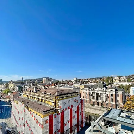 Centar Lujane *