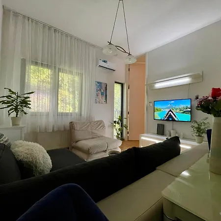 شقة Centar Lujane